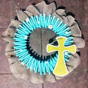 Cross and daisy wreath